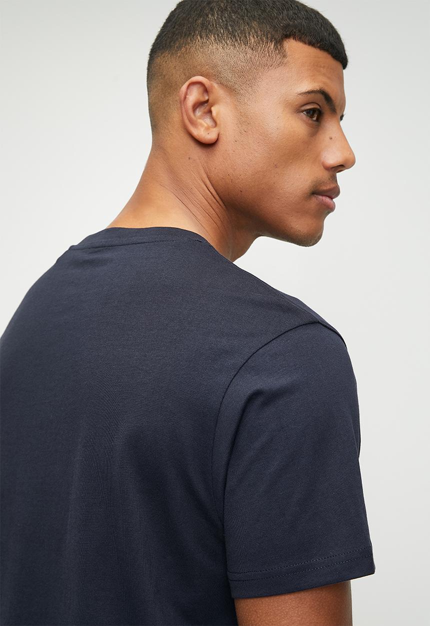 GUESS - Short sleeve cn guess embro tee - smart blue	
