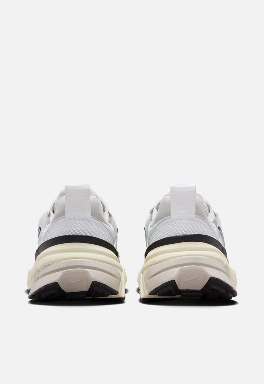 Nike - V2K Run