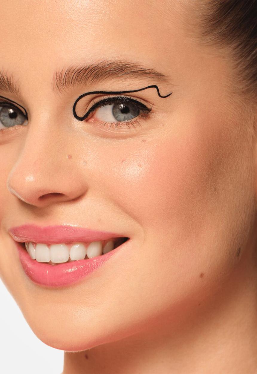 essence - Line It Like A Pro! Liner 01 - Black