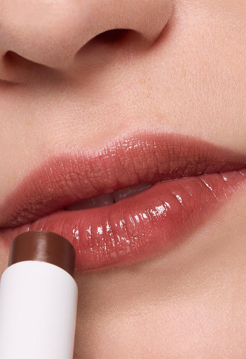 essence - Juicy Bomb Glossy Butter Balm 05 - Choco-Lot To Handle