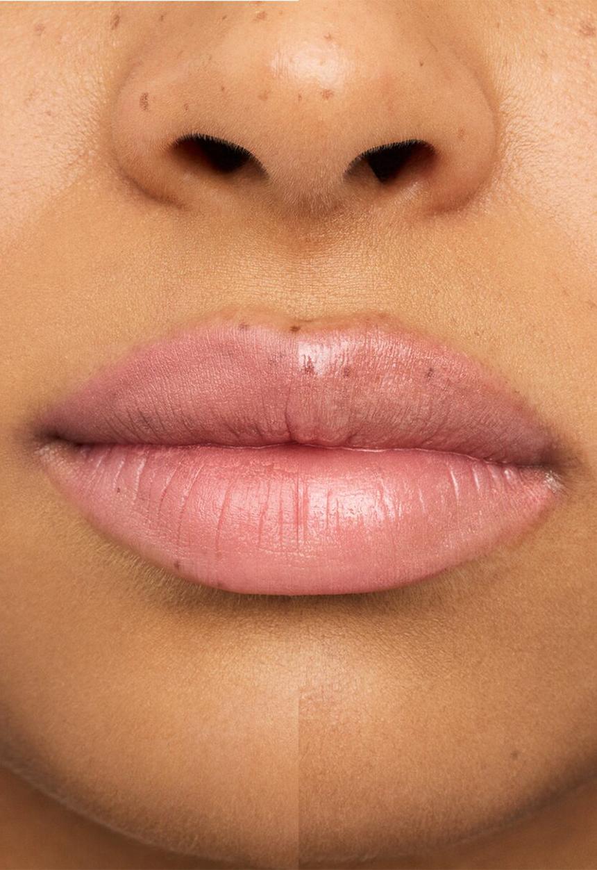 essence - Pearly Potion Multi-Reflective Lipgloss 01 - Golden Peach