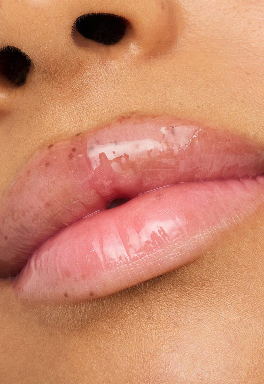 essence - Hydra Kiss Lip Oil 06 - Cranberry Is Back