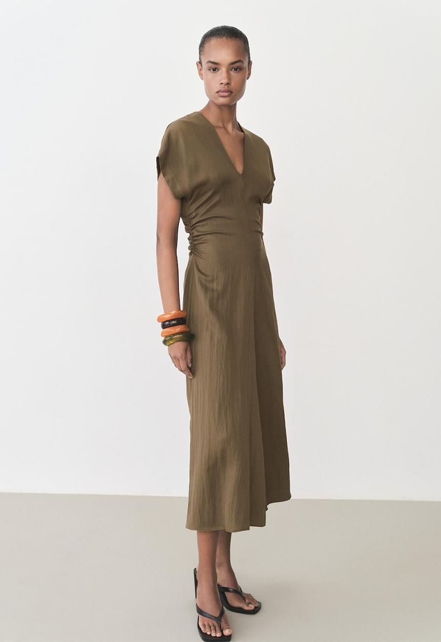 MANGO - Dress Broom - Medium Brown