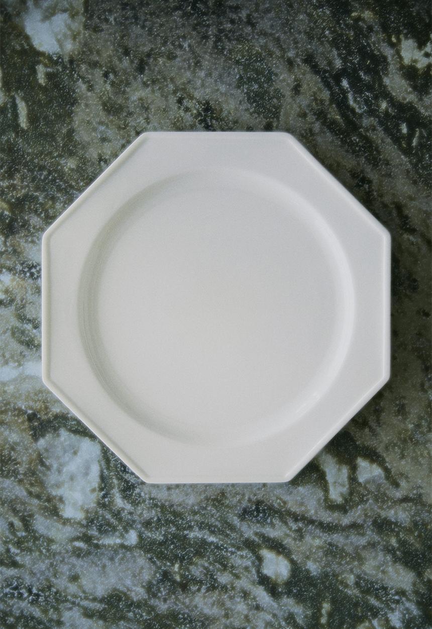 H&M - Porcelain dinner plate - white