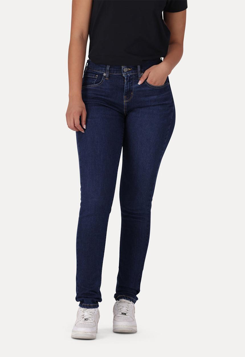 Levi’s® - Curvy Skinny Jeans ZA - Caroline Is Cool 