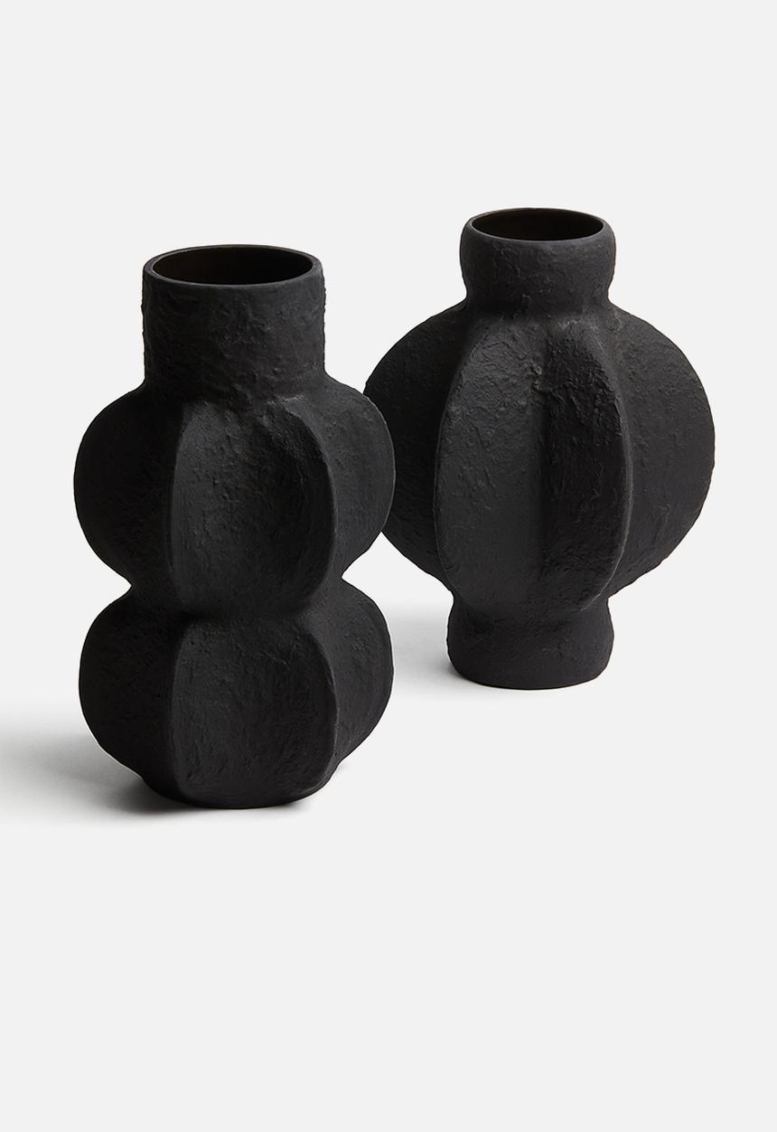 H&M - Textured stoneware vase - black