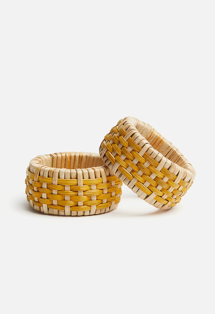 H&M - 2-Pack rattan napkin rings - yellow & light beige