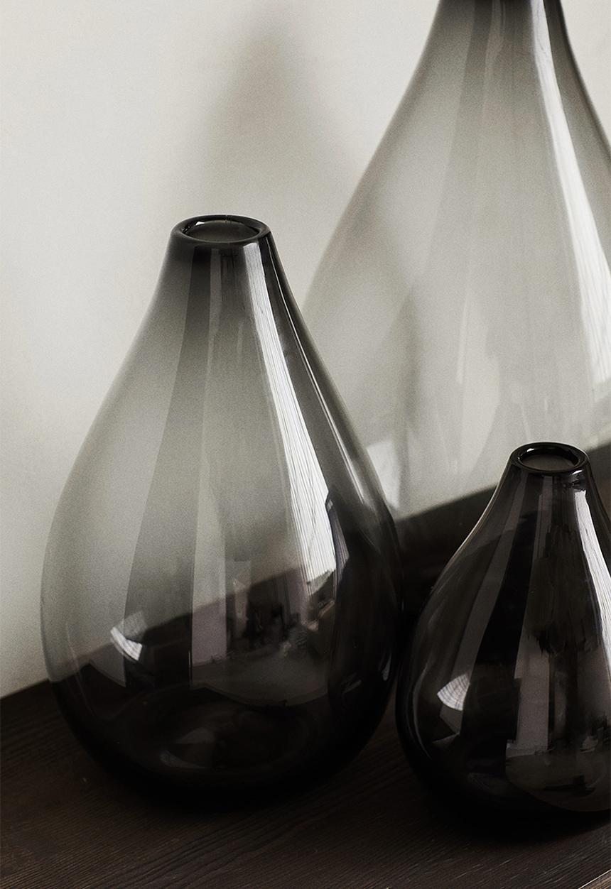 H&M - Teardrop vase - dark grey 