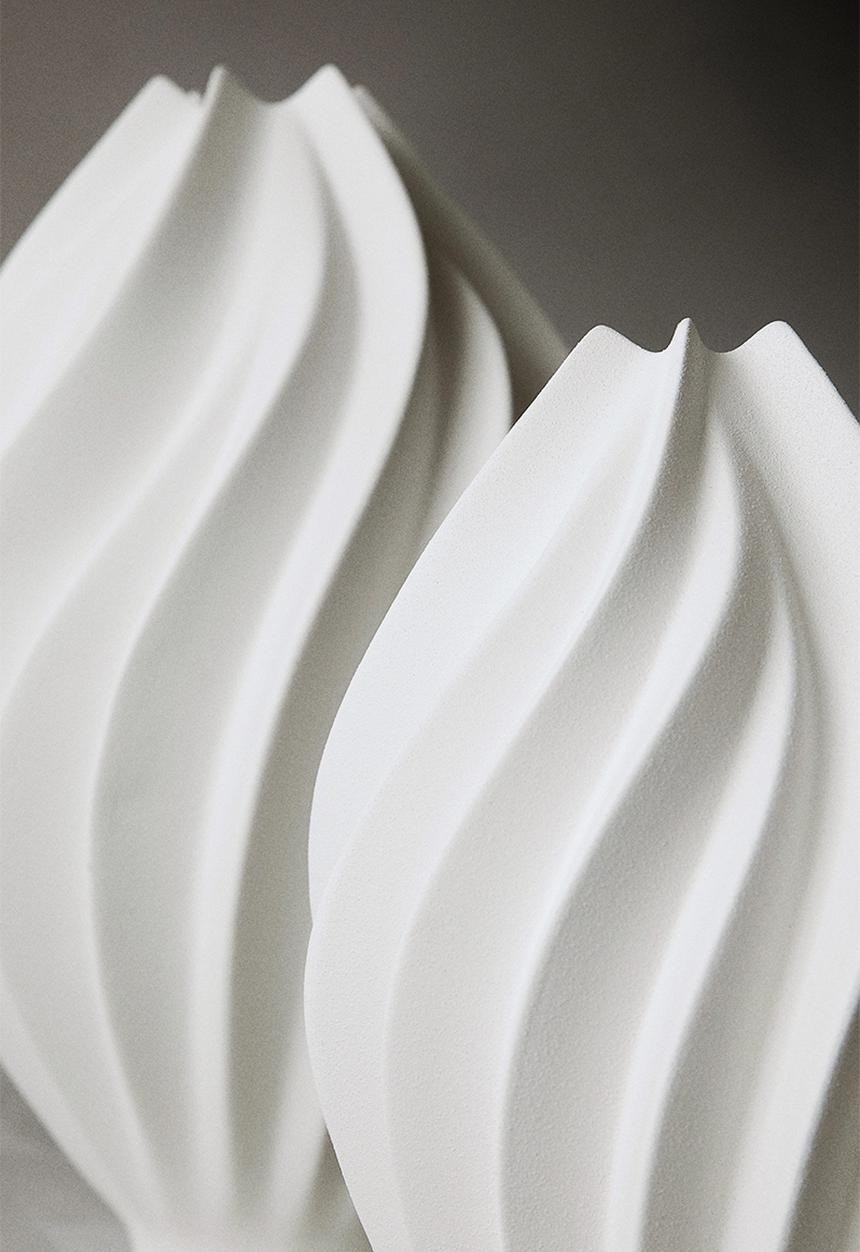 H&M - Large stoneware vase - white
