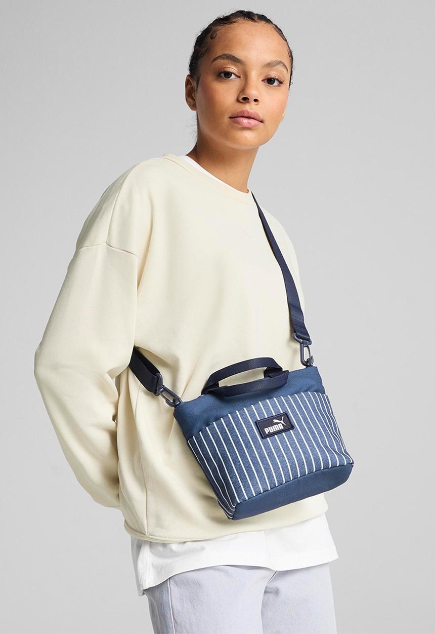 PUMA - Up surf club mini shopper - navy-denim