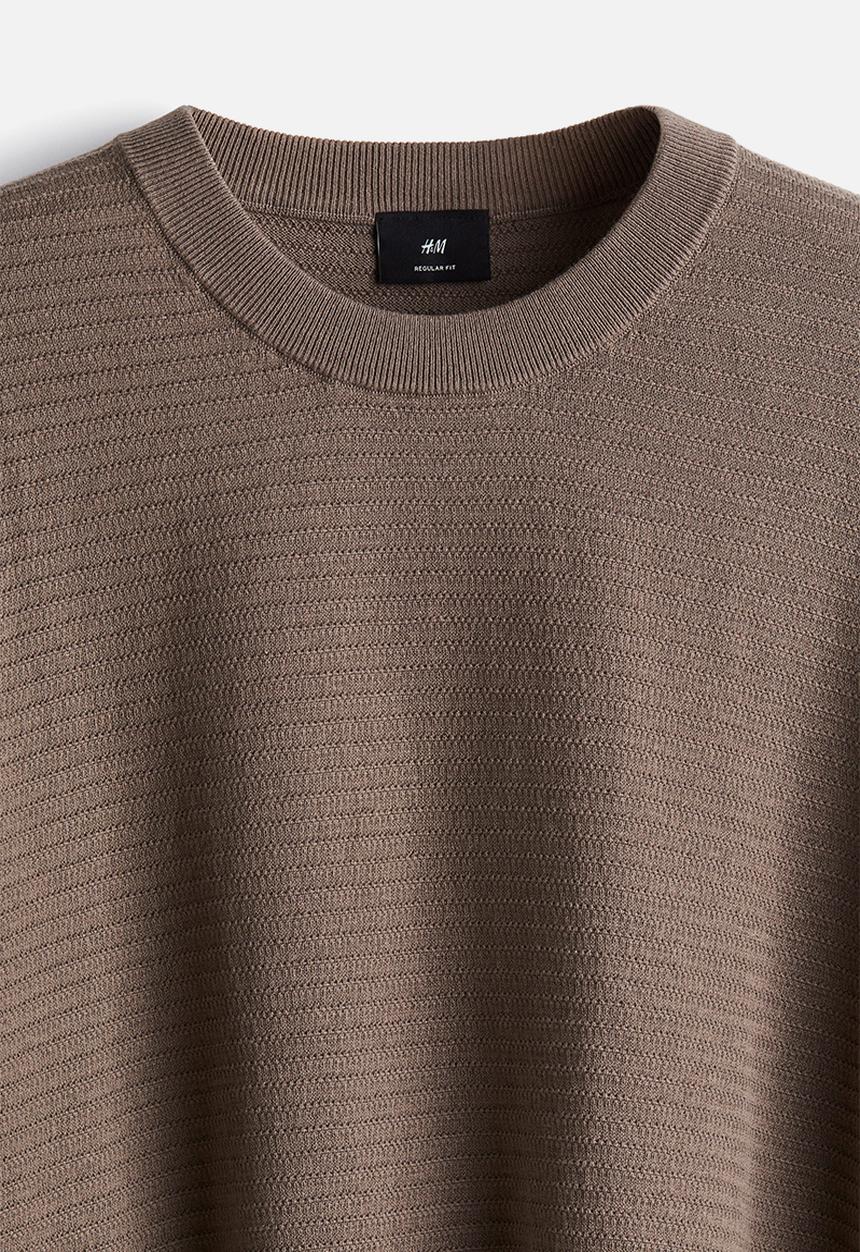 H&M - Regular fit textured-knit jumper - dark beige