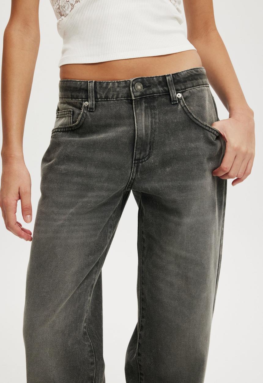 Cotton On - Low rise straight jean - domino black