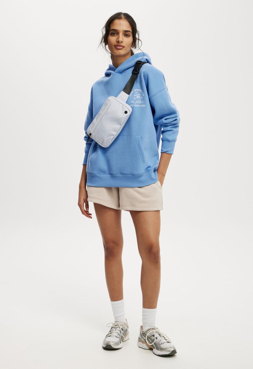 Cotton On - Plush Essential Gym Short - Sesame Marle