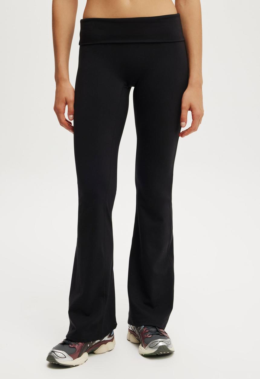 Cotton On - Ultra Soft Roll Over Flare - Black