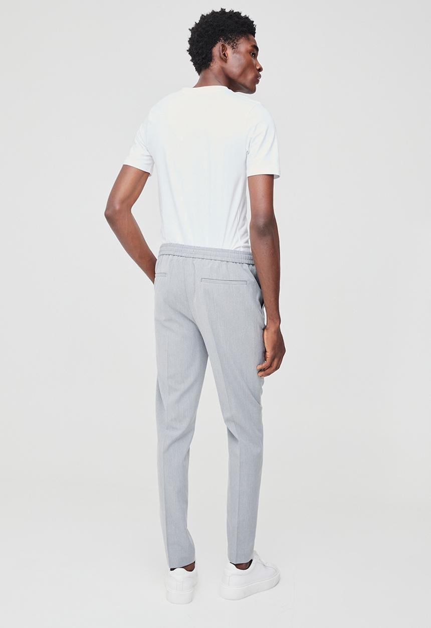 boohooMAN - Elasticated Waist Slim Tailored Jogger - Grey