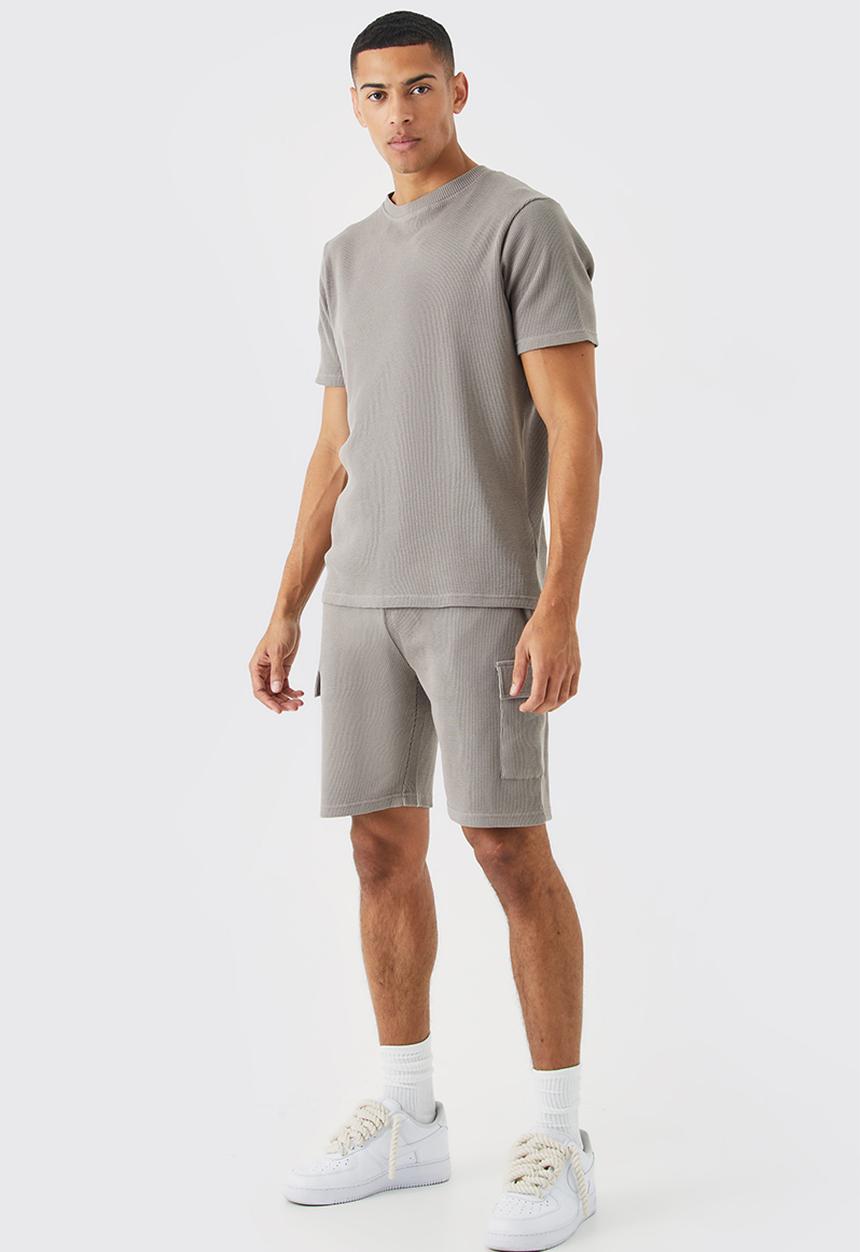 boohooMAN - Slim Waffle T-shirt & Cargo Short Set - Grey