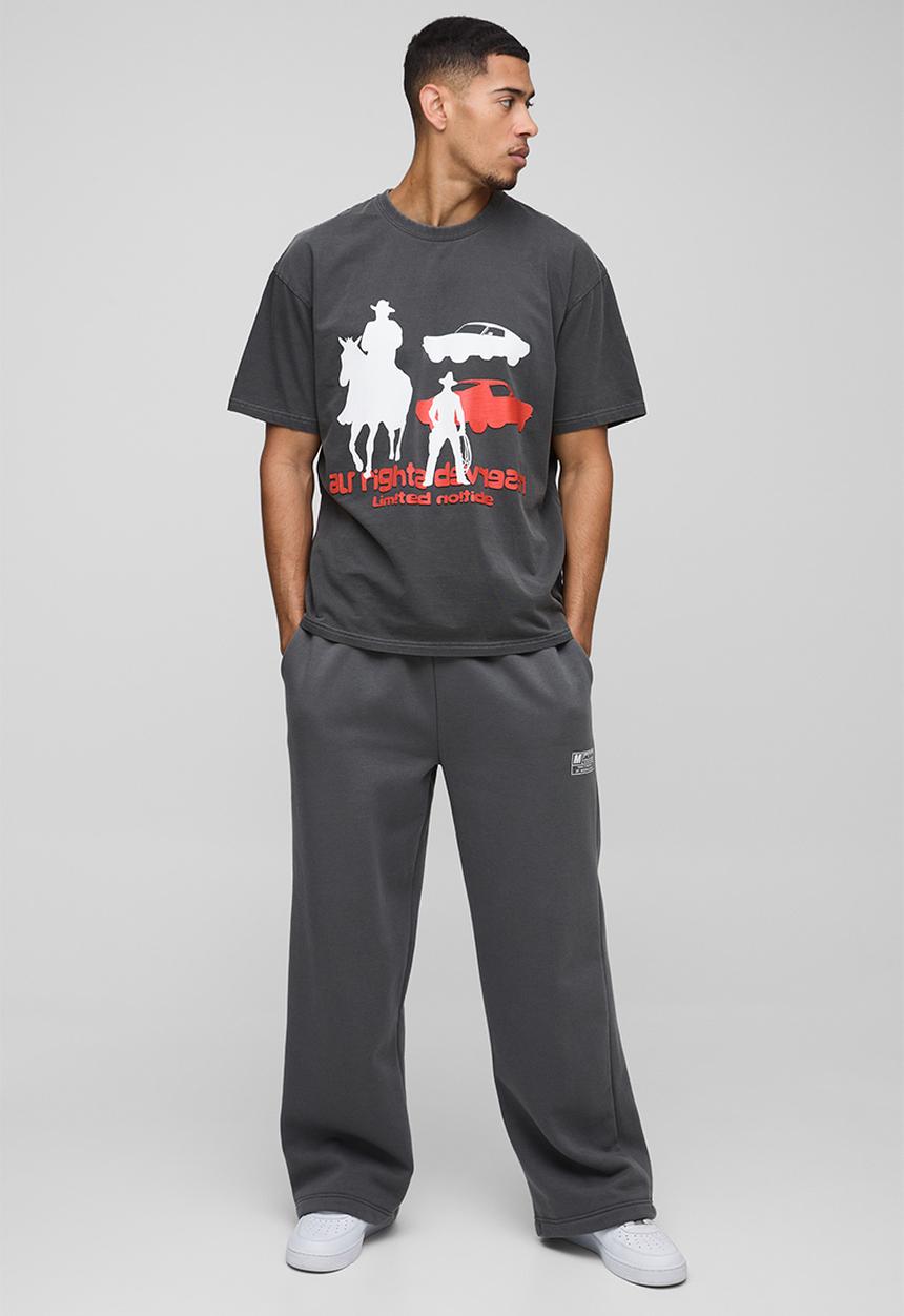 boohooMAN - Oversized Western Car Graphic T-Shirt - Charcoal