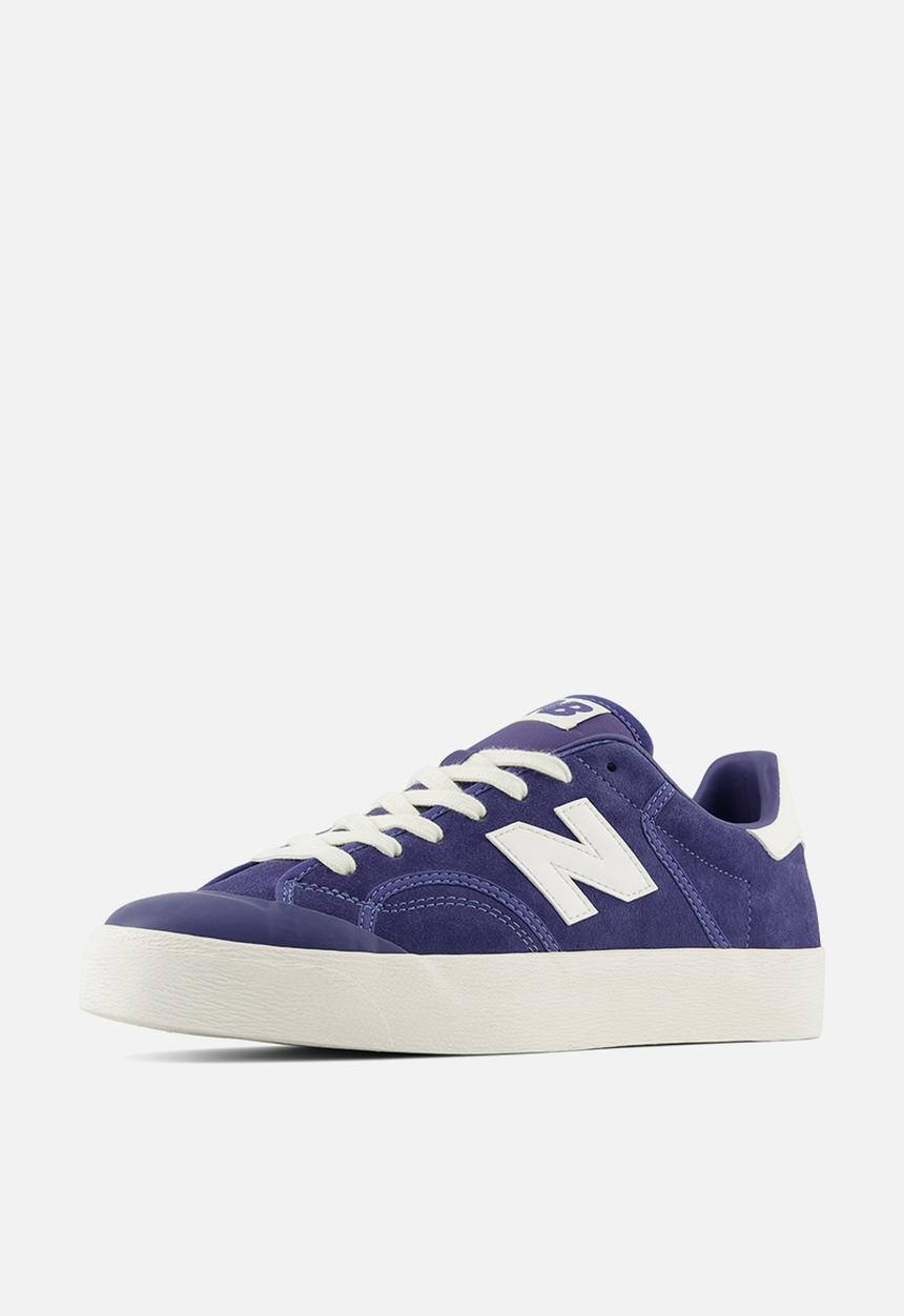 New Balance  - BB100 v1