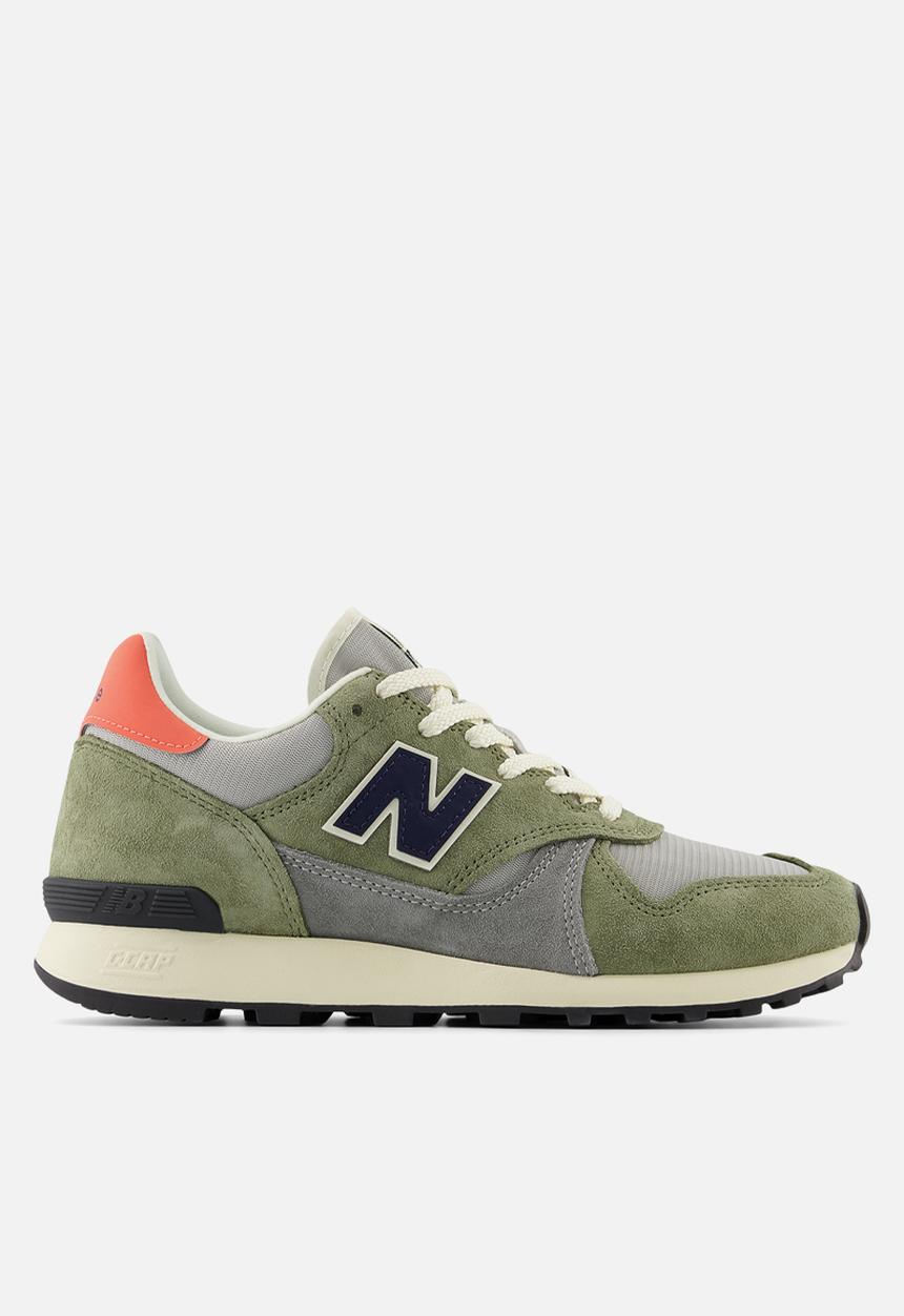 New Balance  - U475