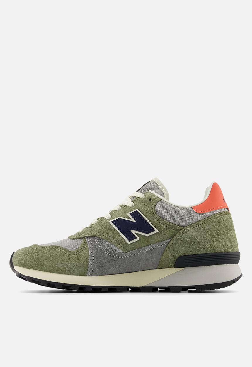 New Balance  - U475