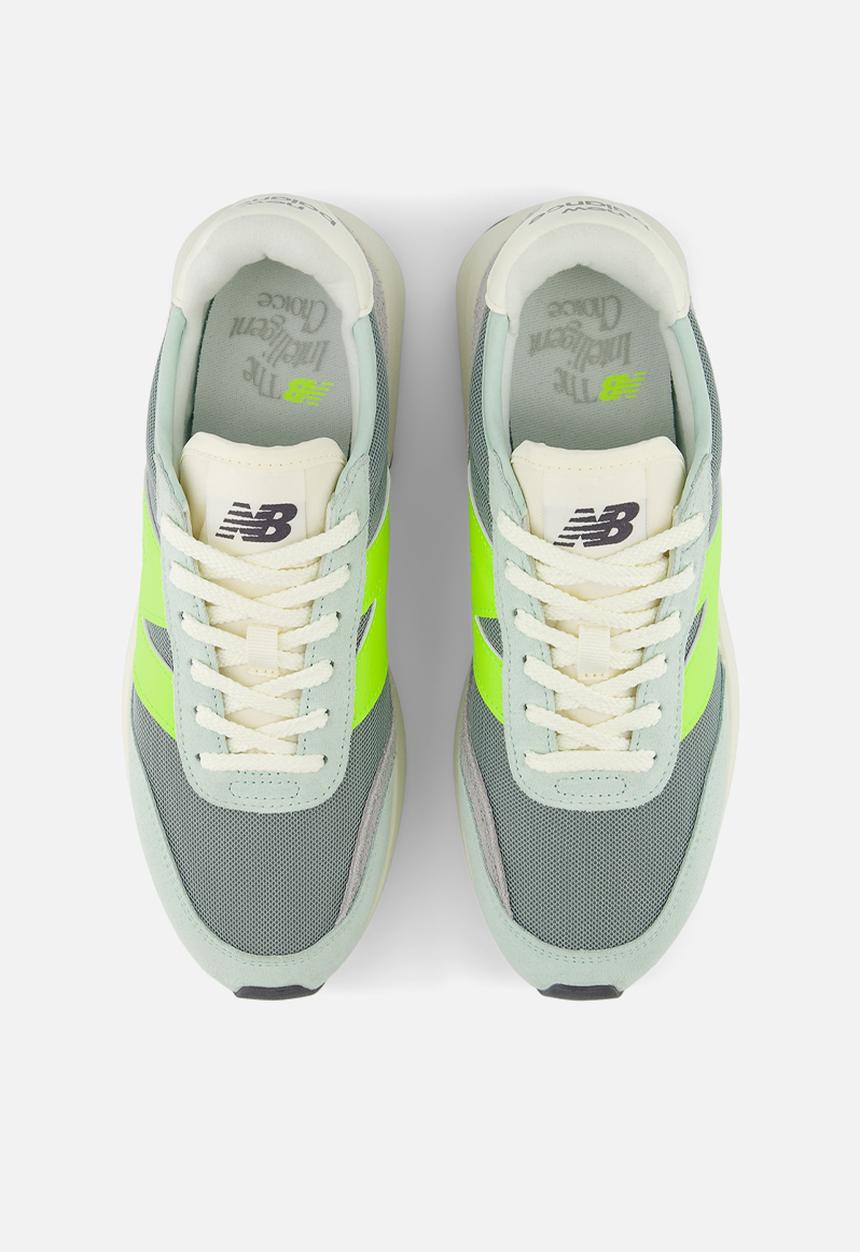 New Balance  - U370 v1