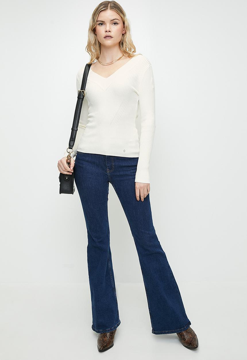 GUESS - KATELYN VN LS SWTR-CREAM WHITE