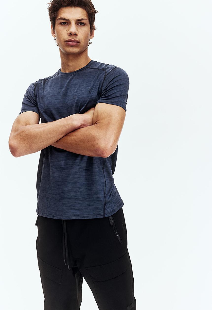 H&M - Sports top in drymove™ - navy blue
