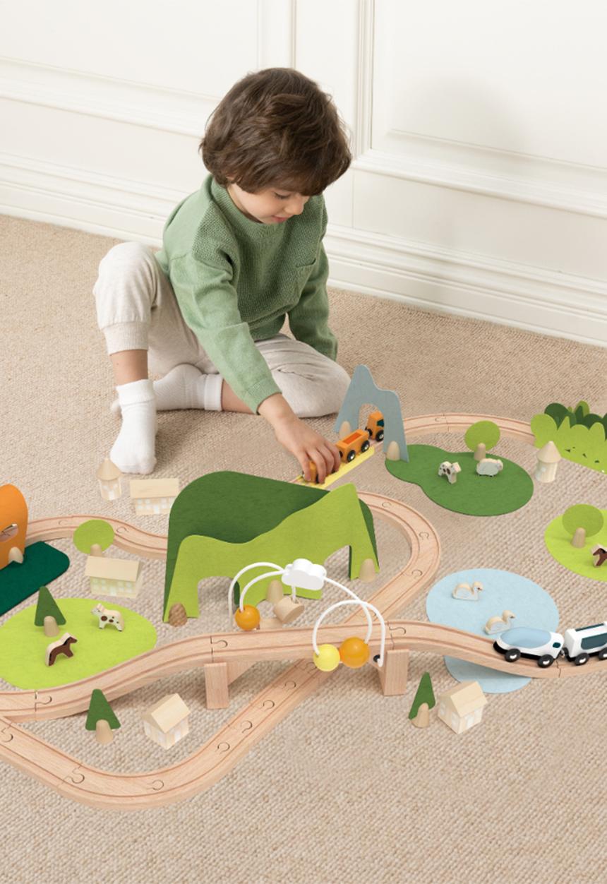 Greenbean Learning - Pretend & play natural wooden train set 100pcs - multi