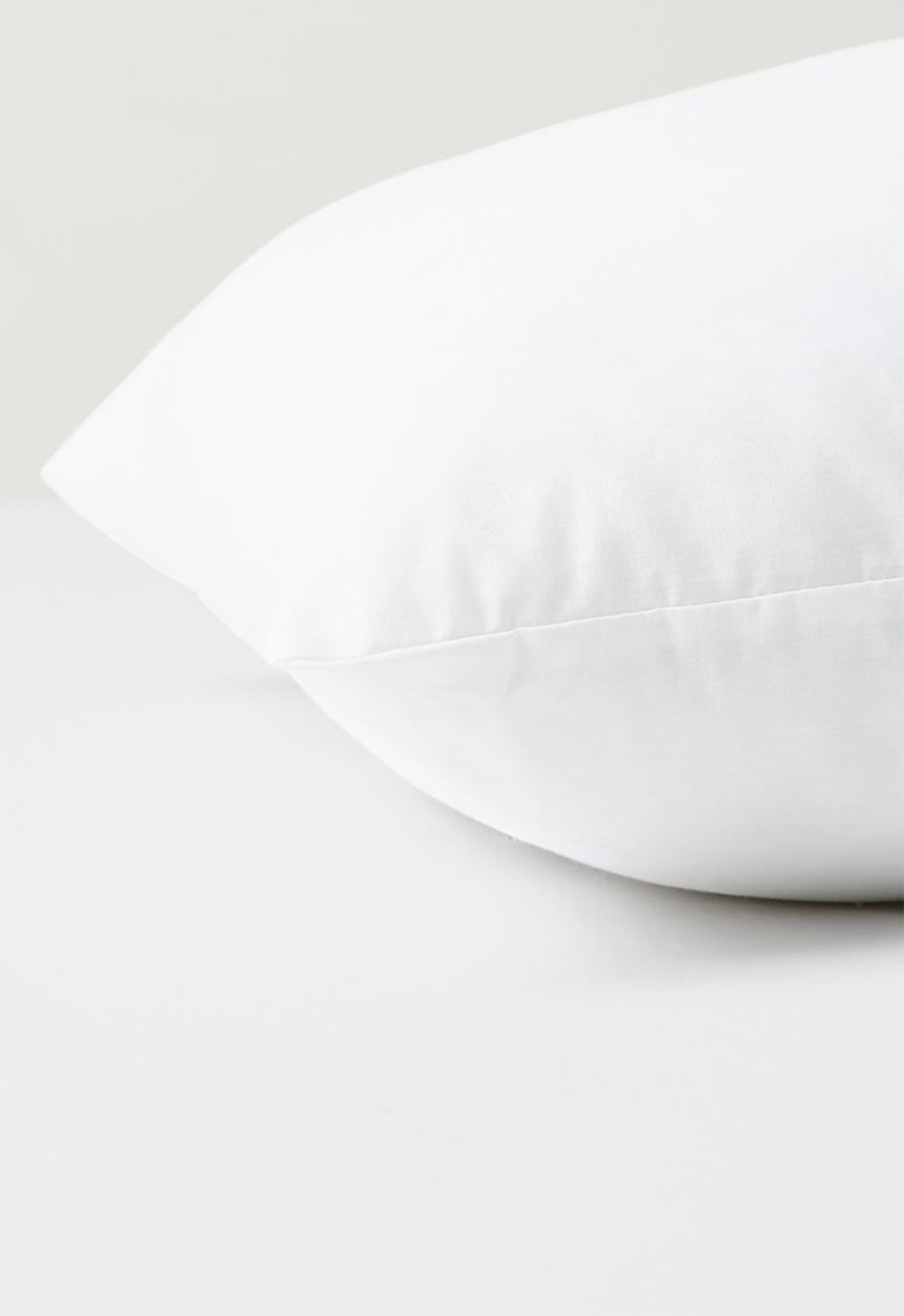 Sixth Floor - Unicurl Cushion Inner - 55 x 55 cm