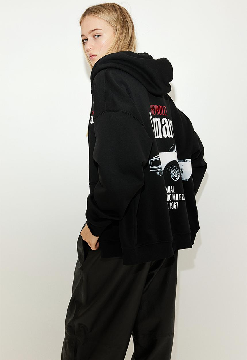 H&M - Oversized printed zip-through hoodie - black/general motors
