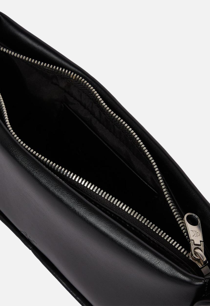 Calvin Klein - Knotted shoulder bag26 - black