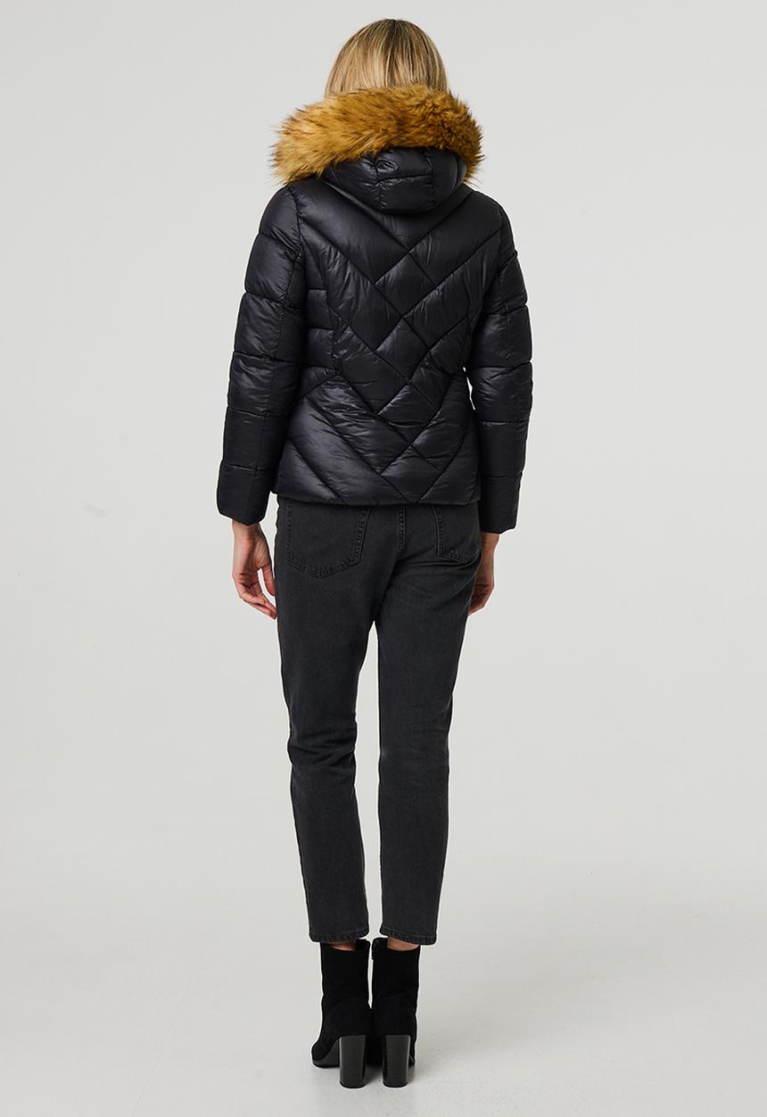 Stella Morgan - Chevron puffer jacket with faux fur hood - black