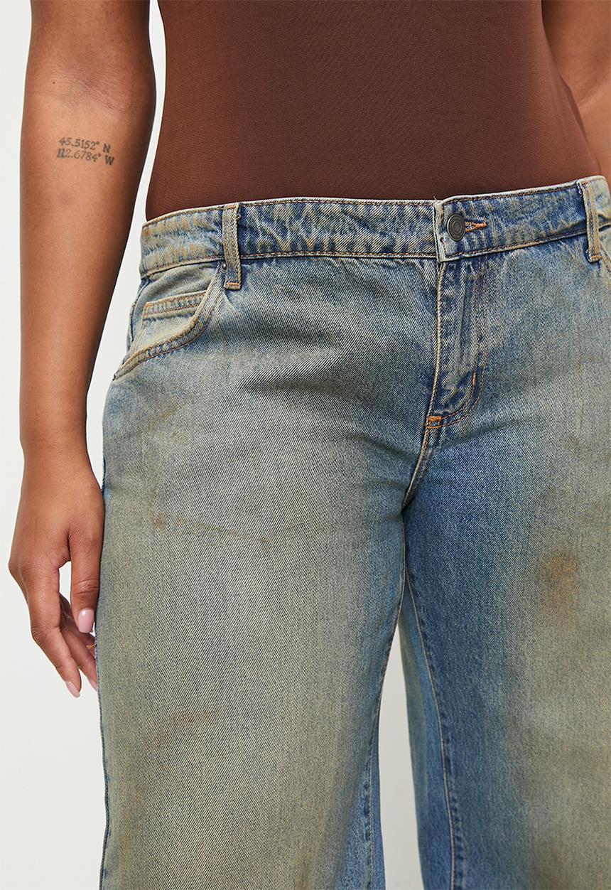 Cotton On - Plus low rise straight jean -stefani blue