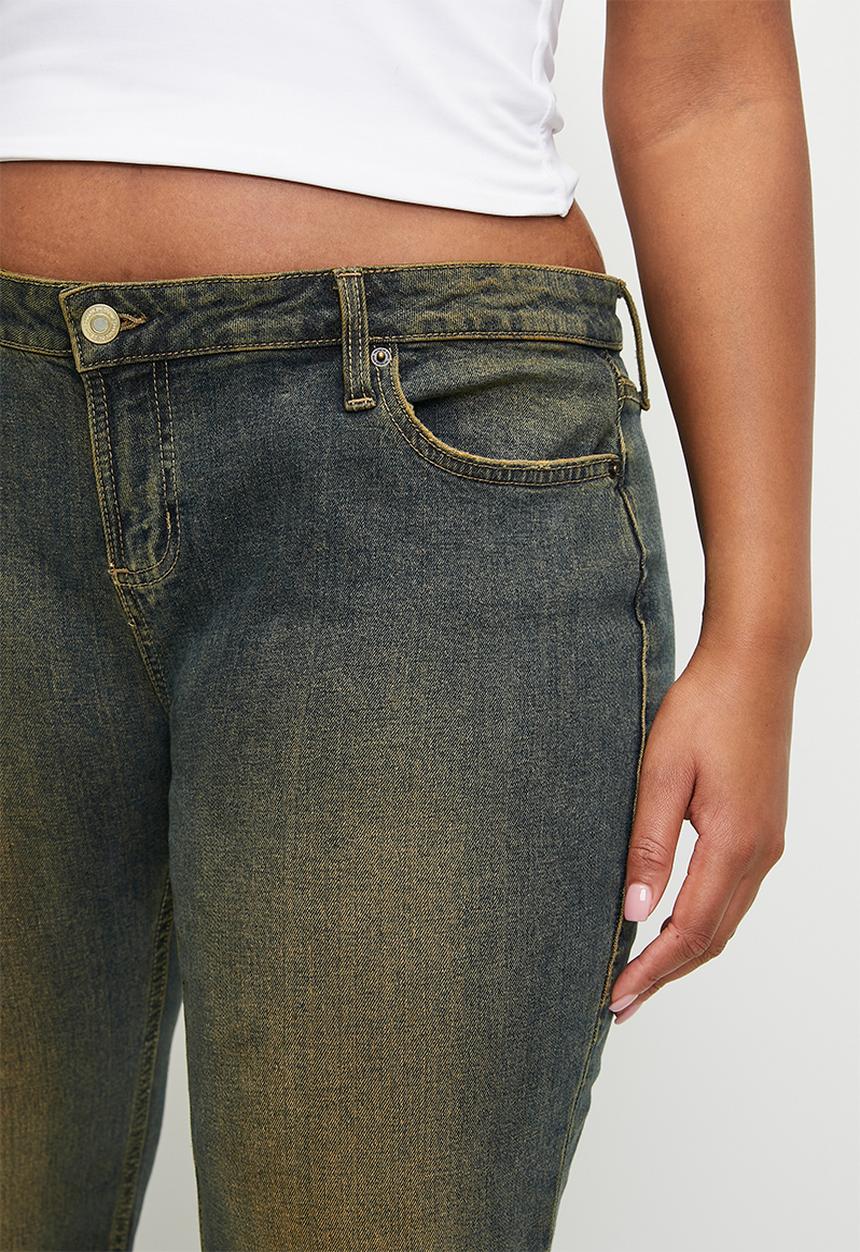 Cotton On - Plus low rise bootcut jean - rusty blue