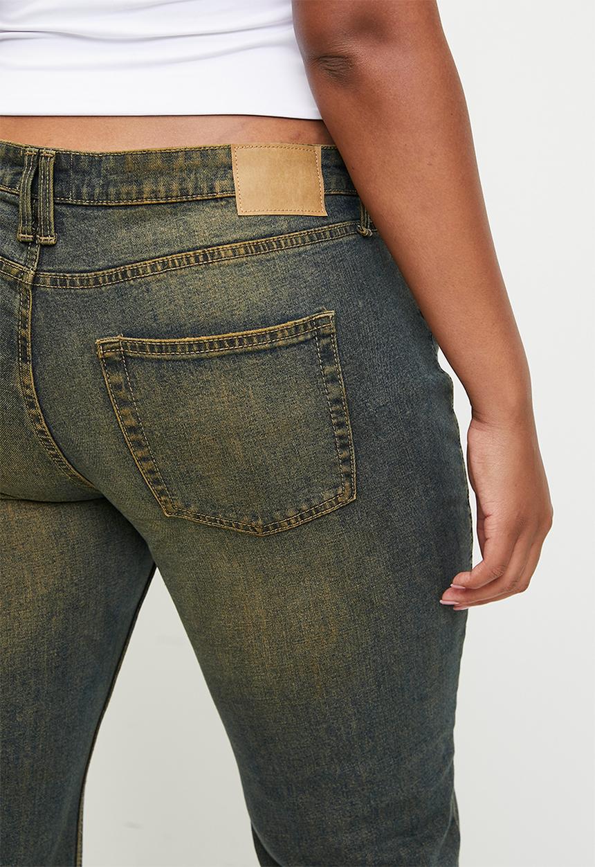 Cotton On - Plus low rise bootcut jean - rusty blue