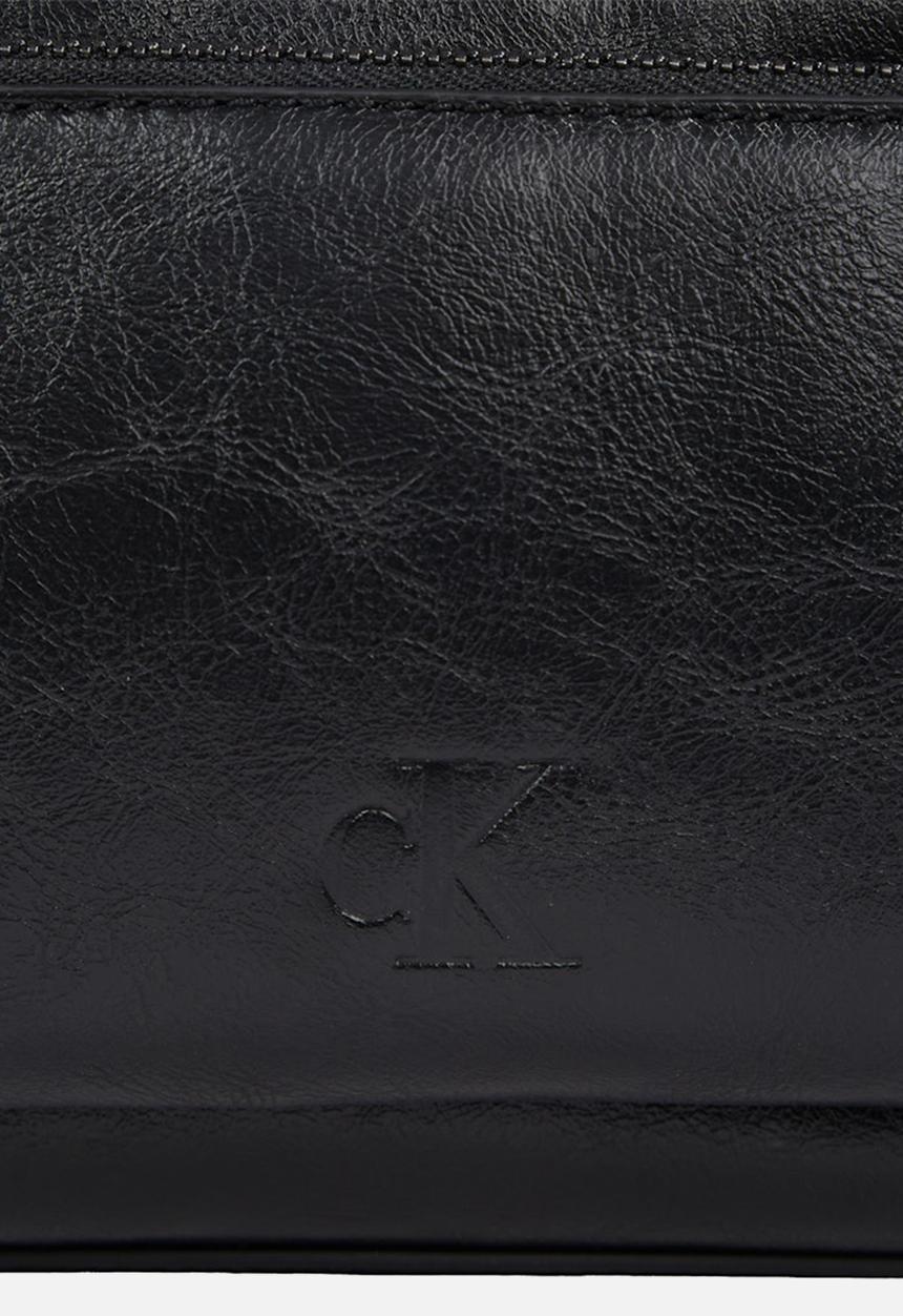 Calvin Klein - Tumbled Camera Bag Pu - Black