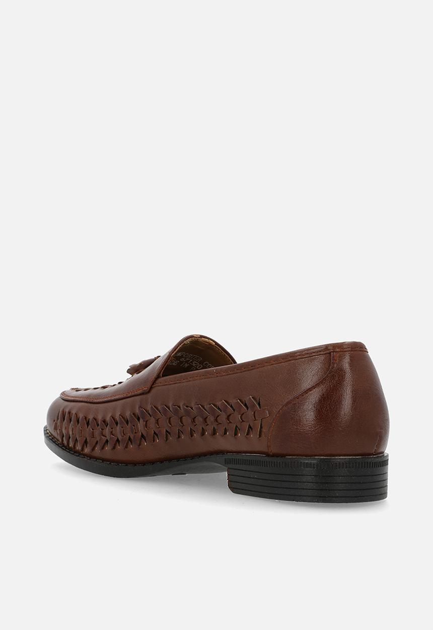PC - Crouch weaved slip on  - tan