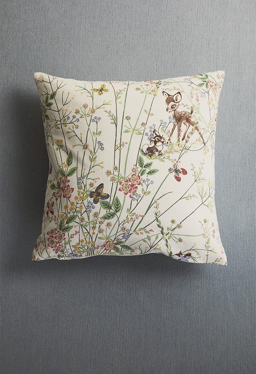 H&M - Patterned cotton cushion cover - white bambi 