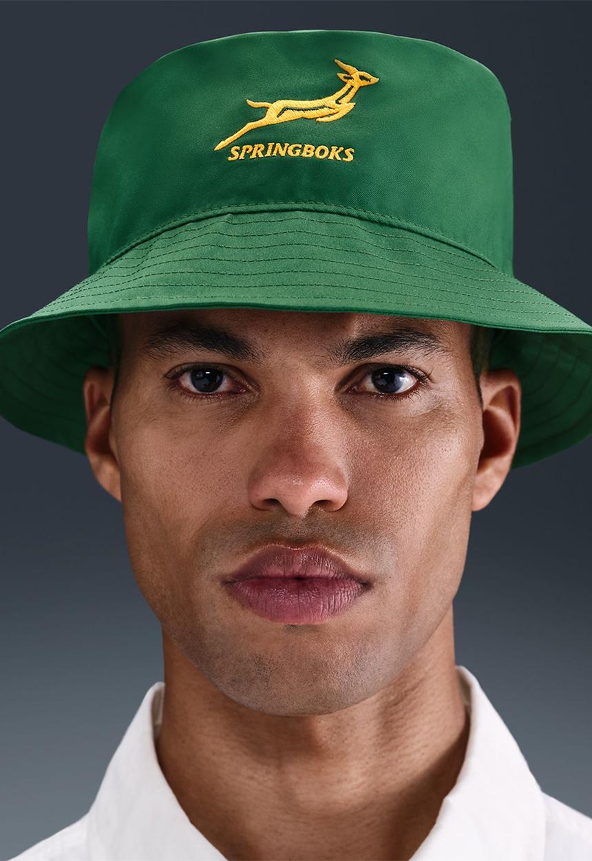 green nike bucket hat