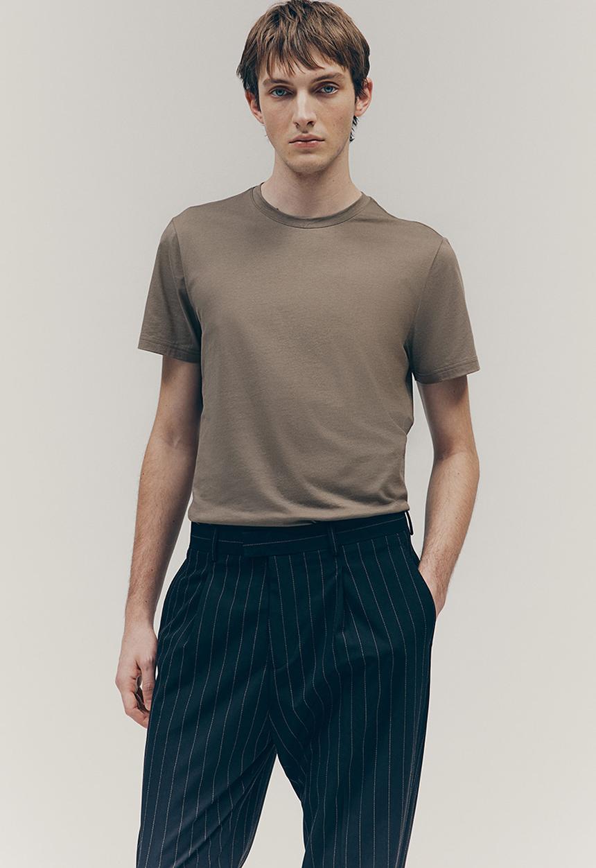 H&M - Slim fit pima cotton T-shirt - light brown