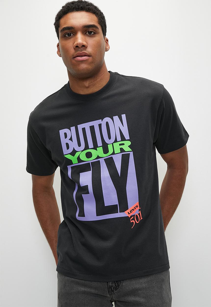 Levi’s® - VTG FIT GRAPHIC TEE ZA 501 DAY BUTTON YO