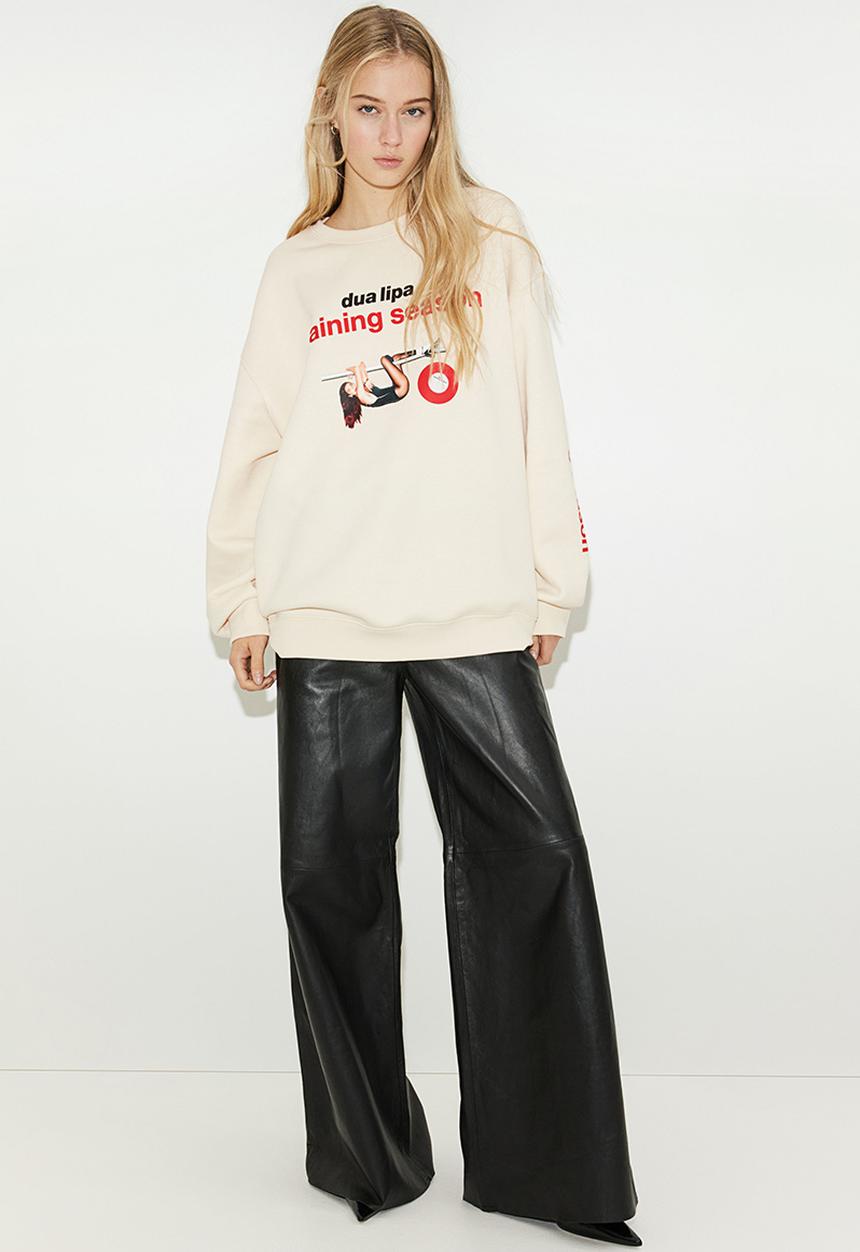 H&M - Oversized printed sweatshirt - light beige dua lipa