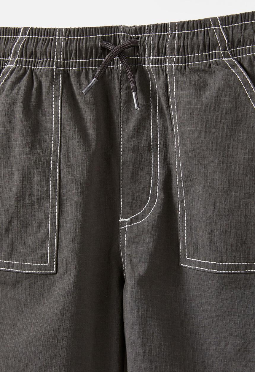 Cotton On - Leon Tech Short - Phantom