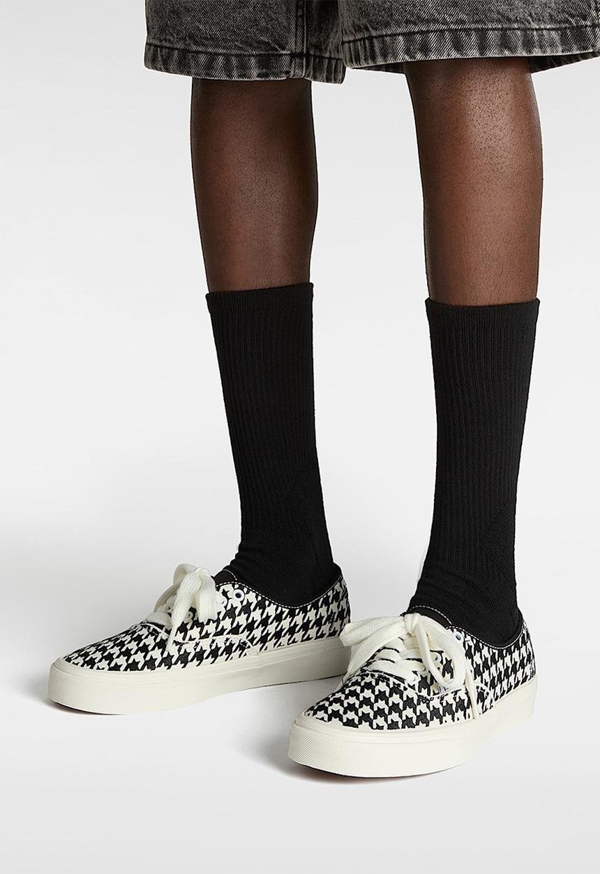 Vans - AUTHENTIC