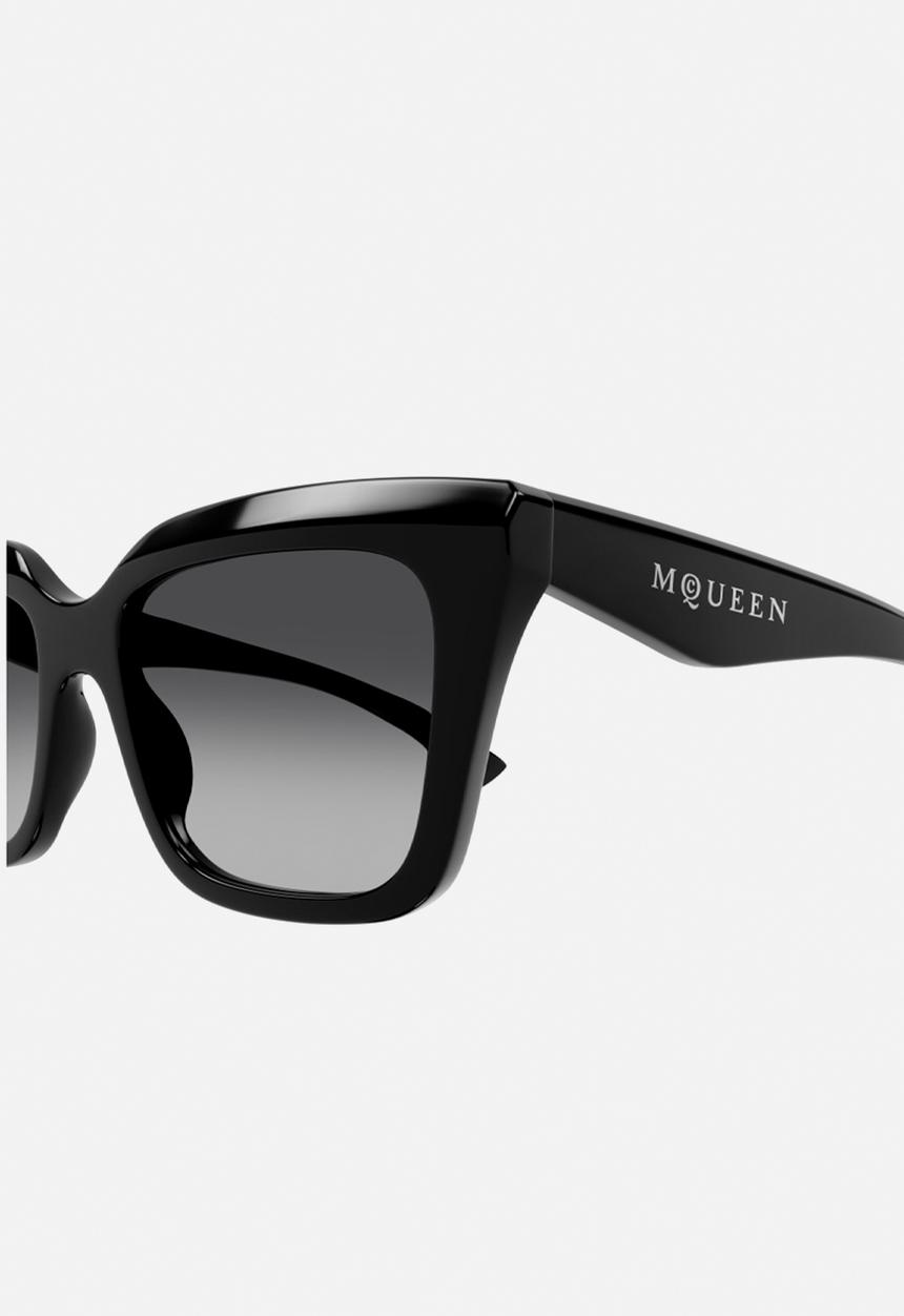 Alexander McQueen - Alexander McQueen 0473s-001 - black