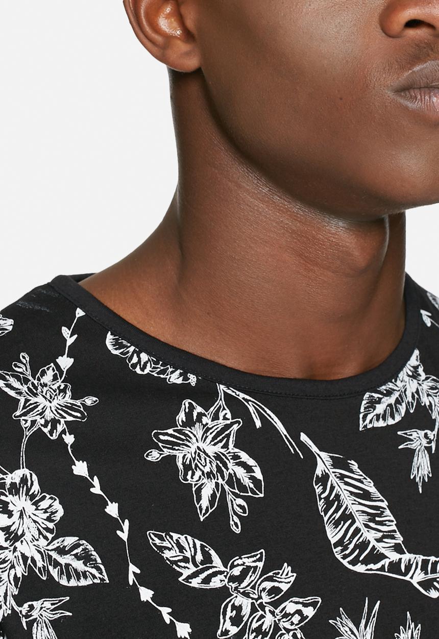 Bellfield - Hitchen tee