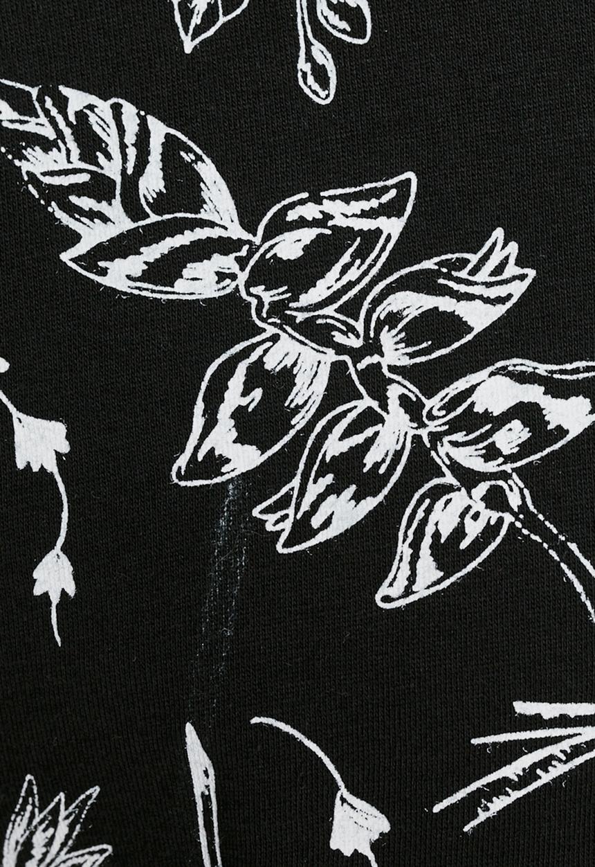 Bellfield - Hitchen tee