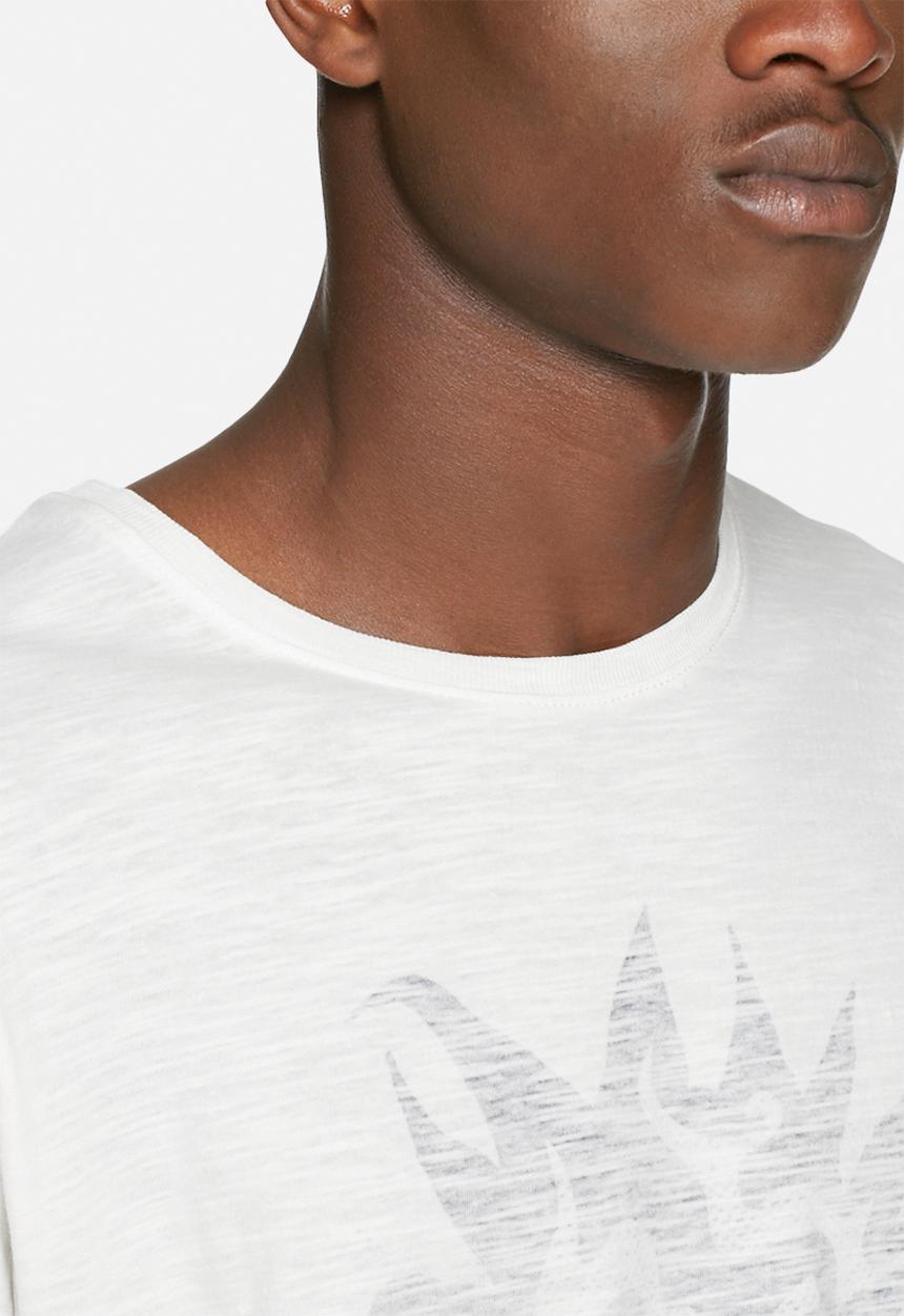 Solid - Balfour tee