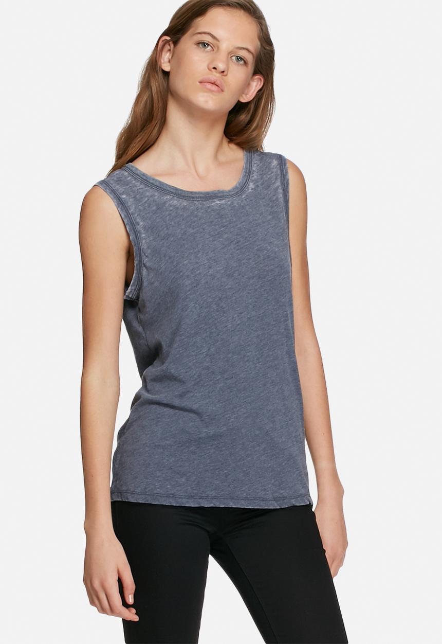 ONLY - Anna open back tee 