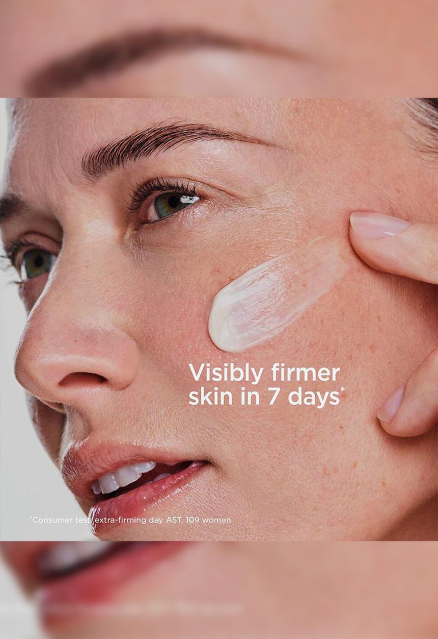 Clarins - Extra-Firming Day Cream - All Skin Types